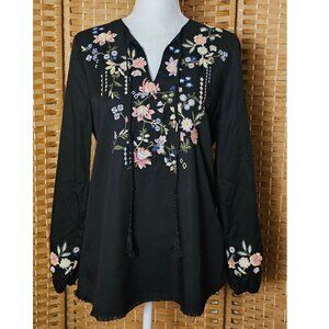 Reba Black Floral Embroidered Top S NWT